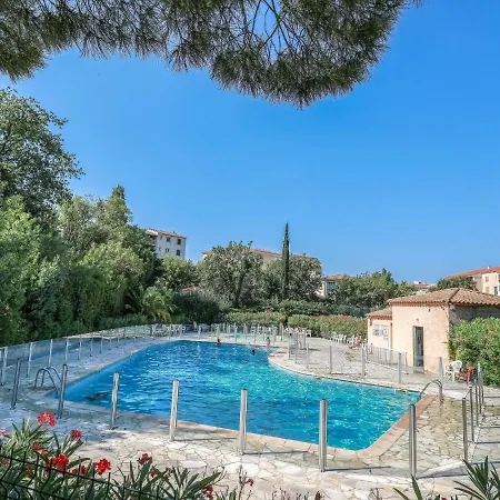 Le Val D'escure Apartament *